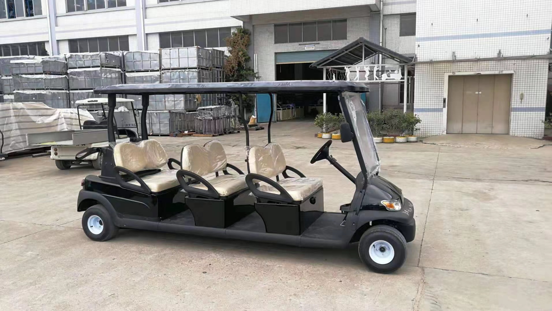 6座电动观光游览高尔夫球车